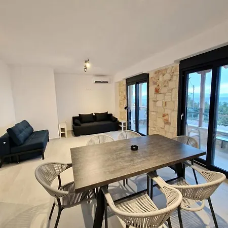 Plefsea Apartment *